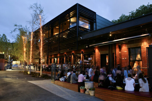 10 Cool Places to Eat in Sydney