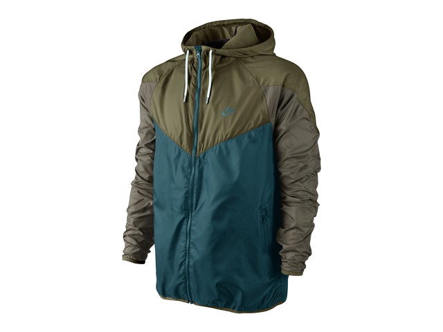 10 Best Windbreakers & Lightweight Jackets For Men