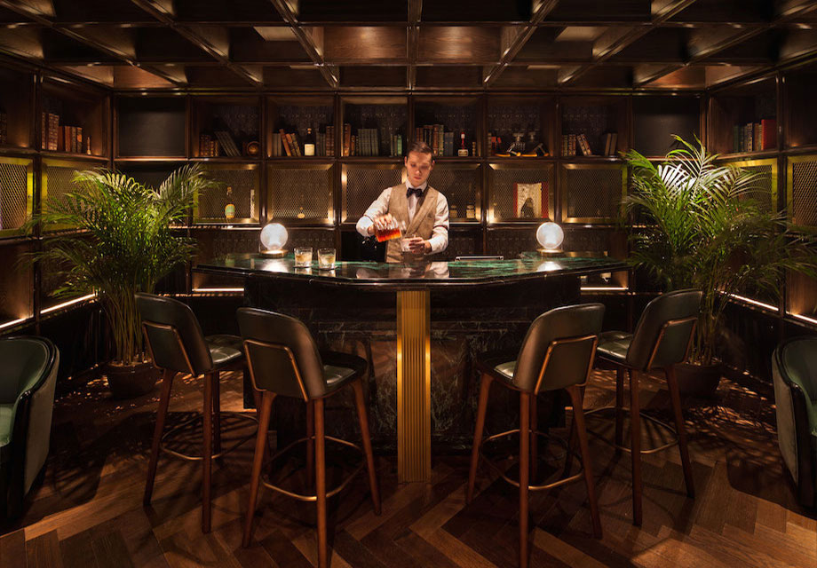 Discover The Hong Kong Speakeasy Hidden Behind An Umbrella Shop