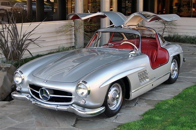 5 All-time Favourite Classic Mercedes Benz Automobiles