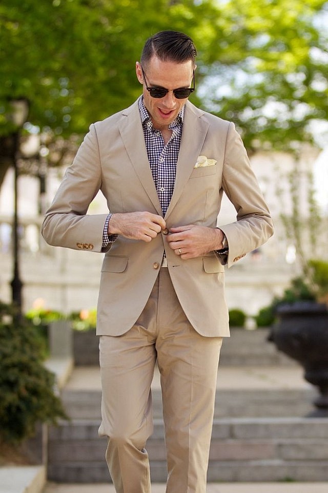 Khaki Suits Get Inspired With How To Wear The Trend