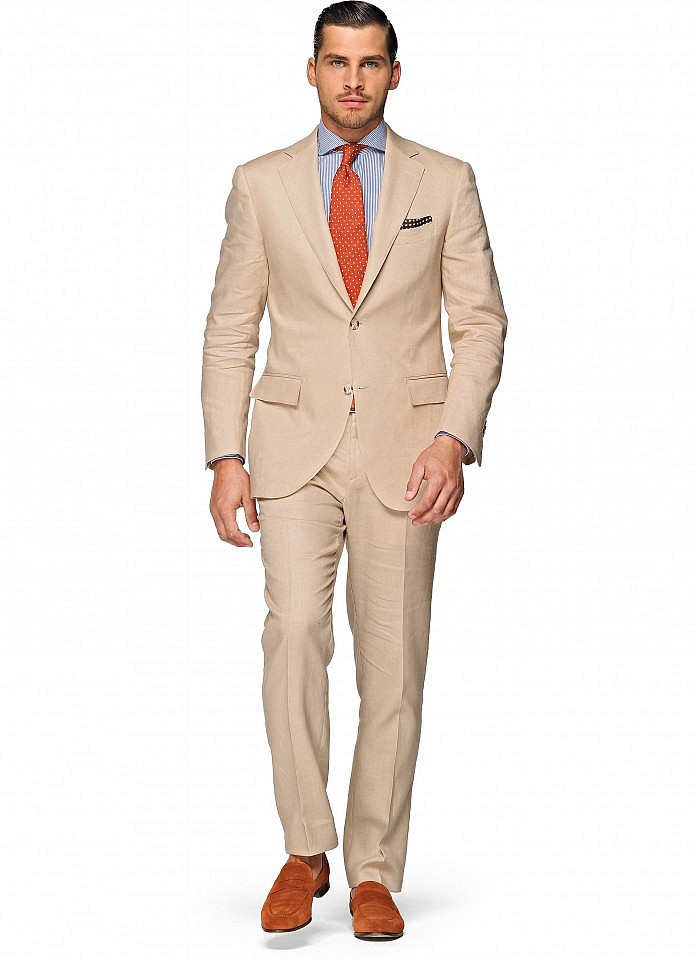 Khaki Suits Get Inspired With How To Wear The Trend