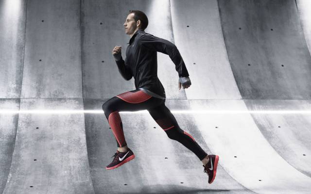 21 Best Running Gear & Clothes For Men [2021 Edition]
