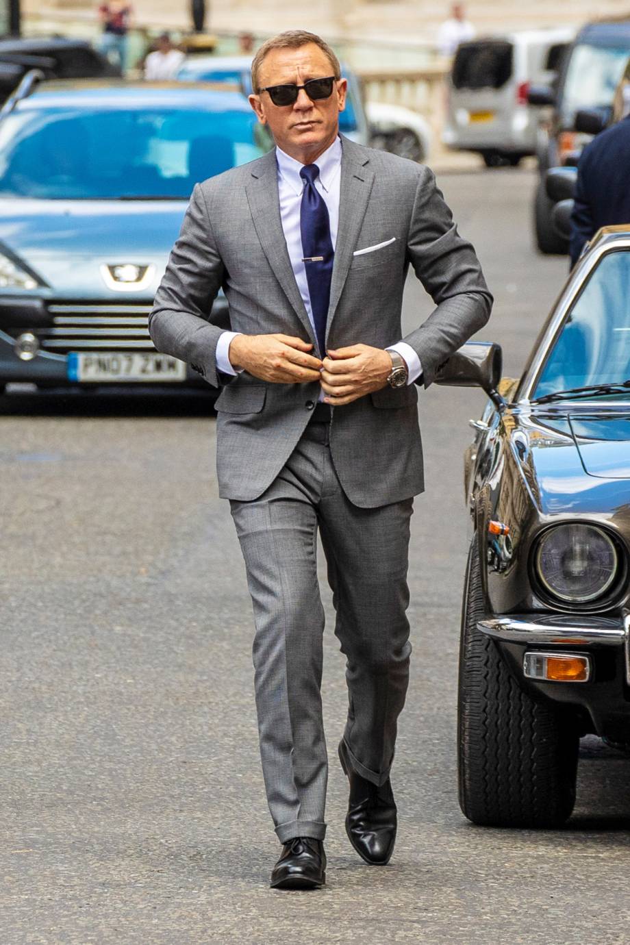 How To Get Daniel Craig's Style; The Last James Bond