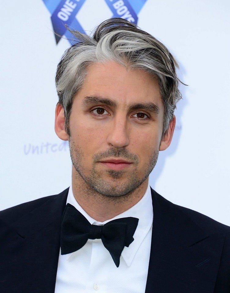 50 Grey Hair Styles & Haircuts For Men