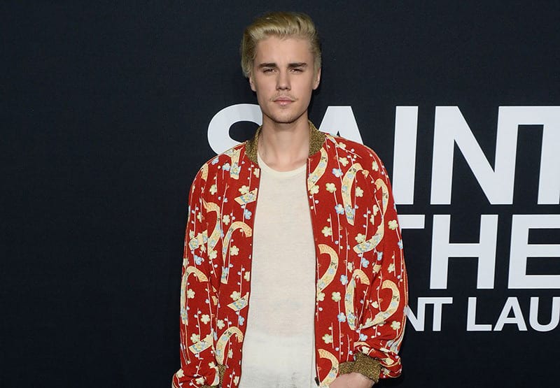 How To Get Justin Bieber's Style; The Master Of Oversized Streetwear