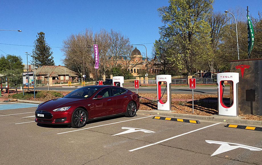 Tesla Supercharger Network Expands Into Goulburn & Wodonga