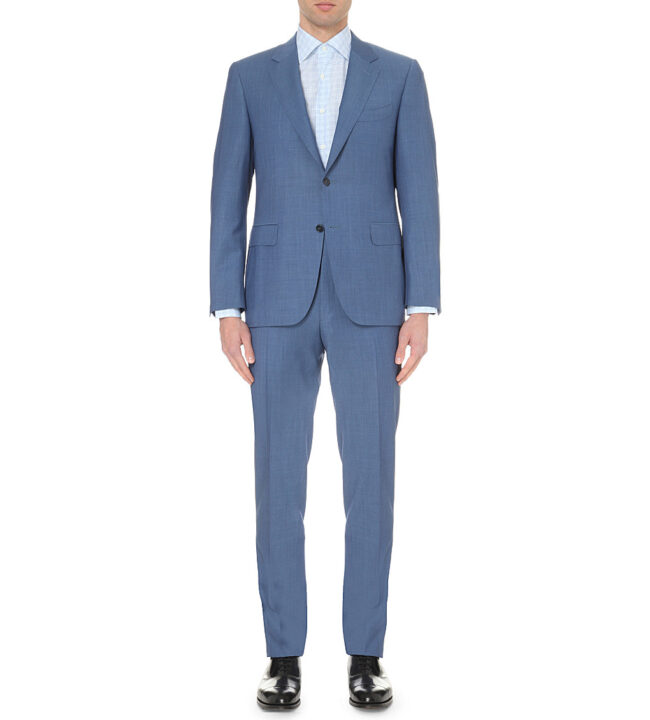 12 Best Travel Suits And Brands