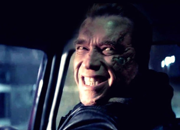 Arnold-Schwarzenegger-smiling-while-driving-car-e1435783086273