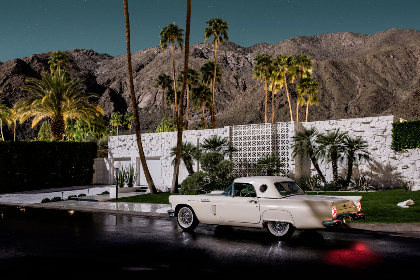 Tom Blachford Captures The Retro Heritage Of Palm Springs