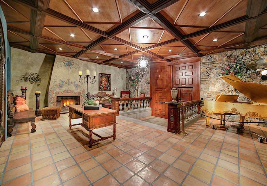 You Can Now Buy Michael Jackson's Las Vegas Home