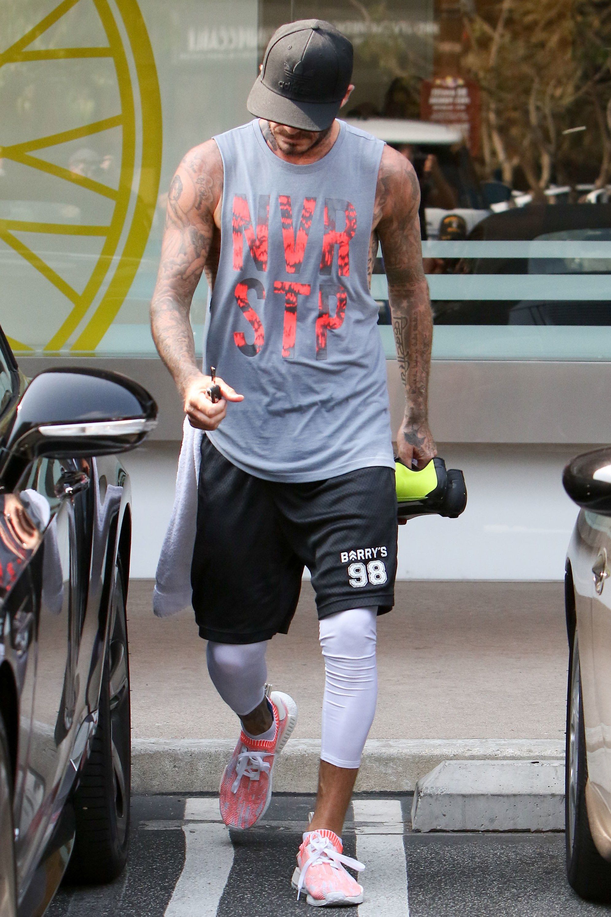 How To Wear A Snapback Modern Men's Guide