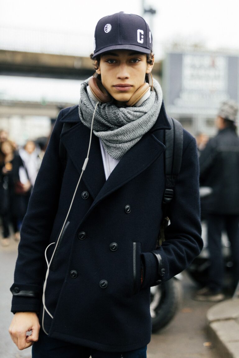 How To Wear A Snapback Modern Men's Guide