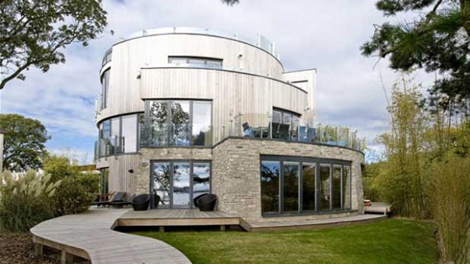 Most Futuristic House In The World
