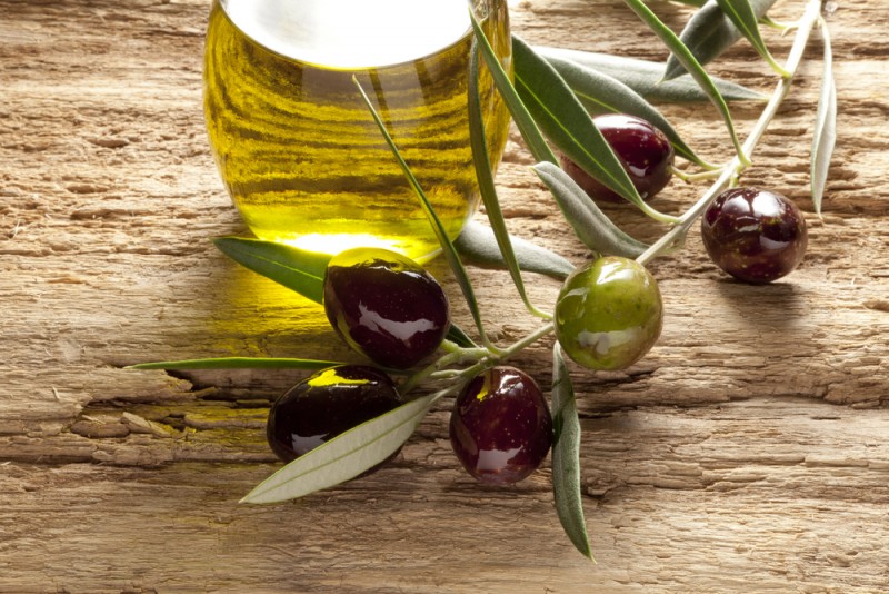 Olive-oil-photo-4-e1421021365274