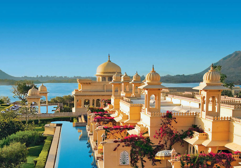 10 Bucket List Hotels That Are Worth The Splurge