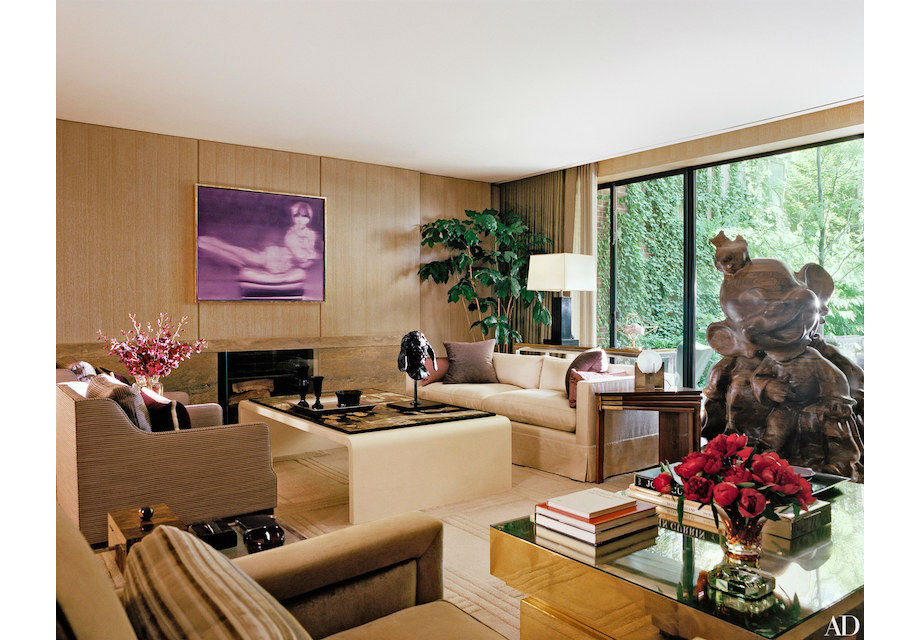 Inside The Surprisingly Chic NYC Townhouse Of Marc Jacobs