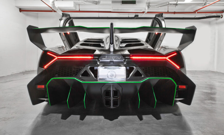 Sports Cars That Feature The Most Elaborate Tail Lights
