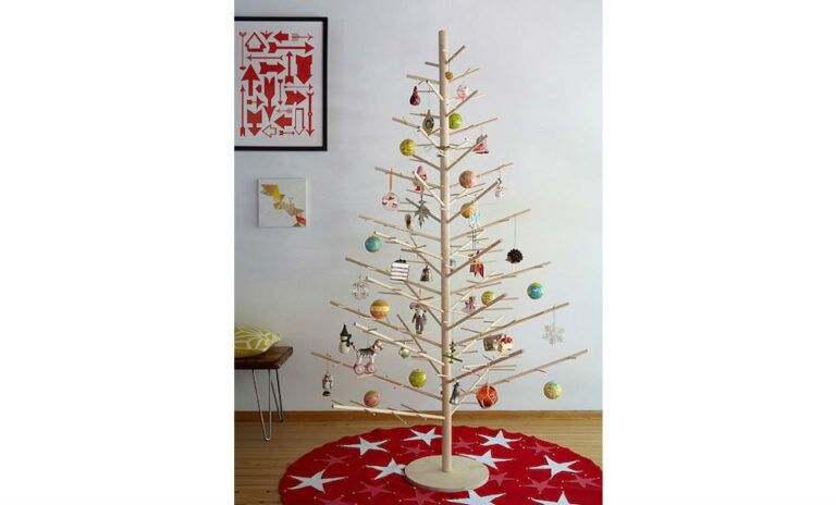 Modern Christmas Trees For The Minimalist Man