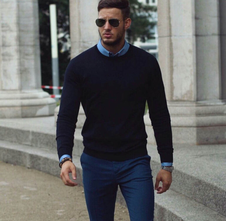 'Casual Friday' Dress Code Explained [2021 Edition]