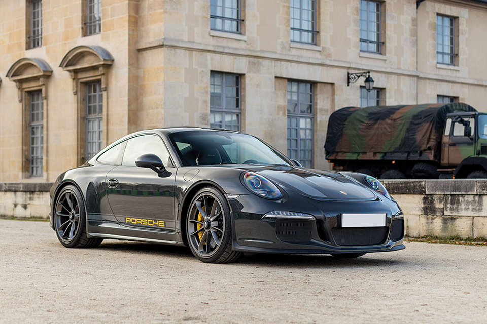 Porsche Unveils The 911 R Steve McQueen Special