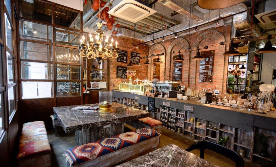 27 Coffee Shops With Stylish Design You'll Want To Steal For Your Home