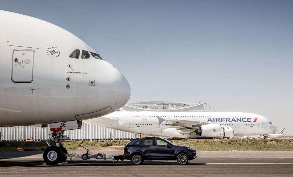 Porsche Breaks Guinness Towing Record With An Airbus A380