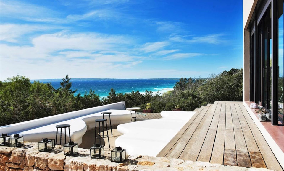 12 Cool Waterfront Homes Of Spain You Need To See