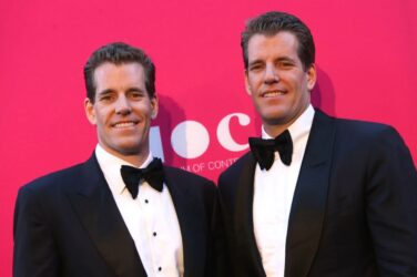 The Winklevoss Twins Just Became The World's First Bitcoin Billionaires