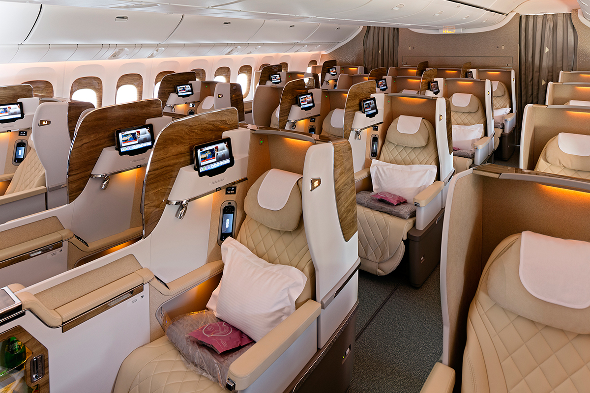 Emirates New 777 Business Review – Wow. Just Wow.