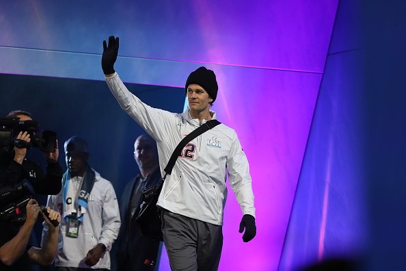 LeBron James & Tom Brady Share Man-Love For This Oversized Winter Accessory