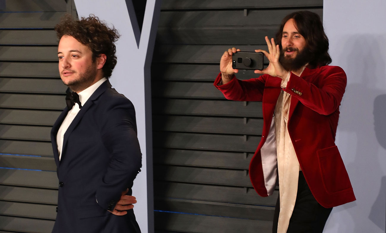 Jared Leto Plays Up Like A Second Hand Lawnmower At The Vanity Fair Oscars After Party