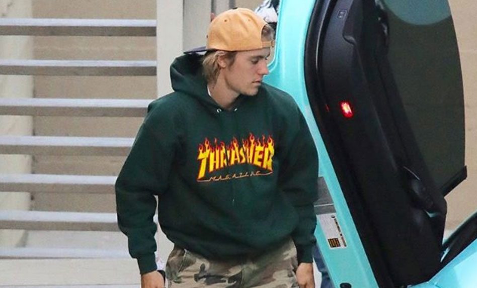 Justin Bieber Resurrected A Menswear Look From The Early 2000s & You Should Be Afraid