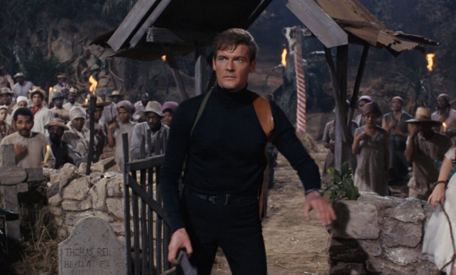 Similarities with past 007 Roger Moore
