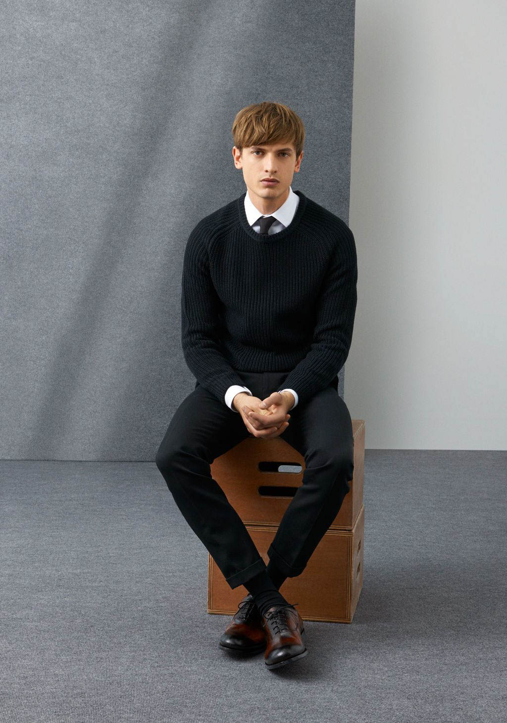 how to dress business casual [2021 edition]