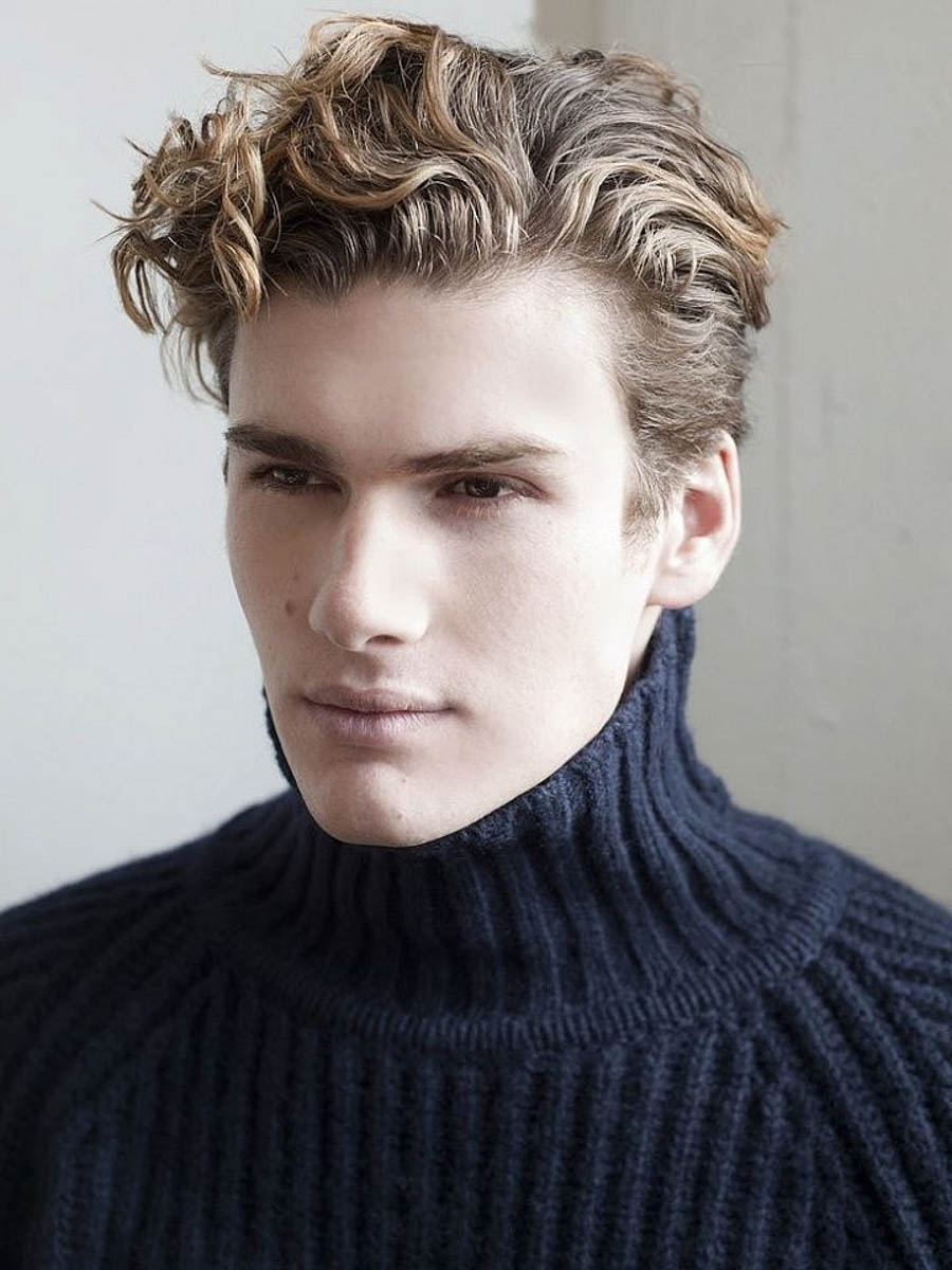 Best Curly Hairstyles Haircuts For Men 2020 Edition