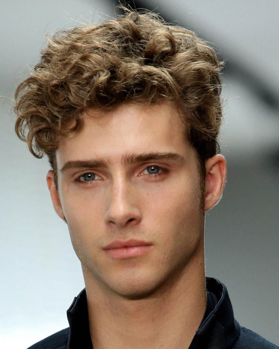 How To Style Medium Curly Hair Guys 30 Trendy Curly Hairstyles For 