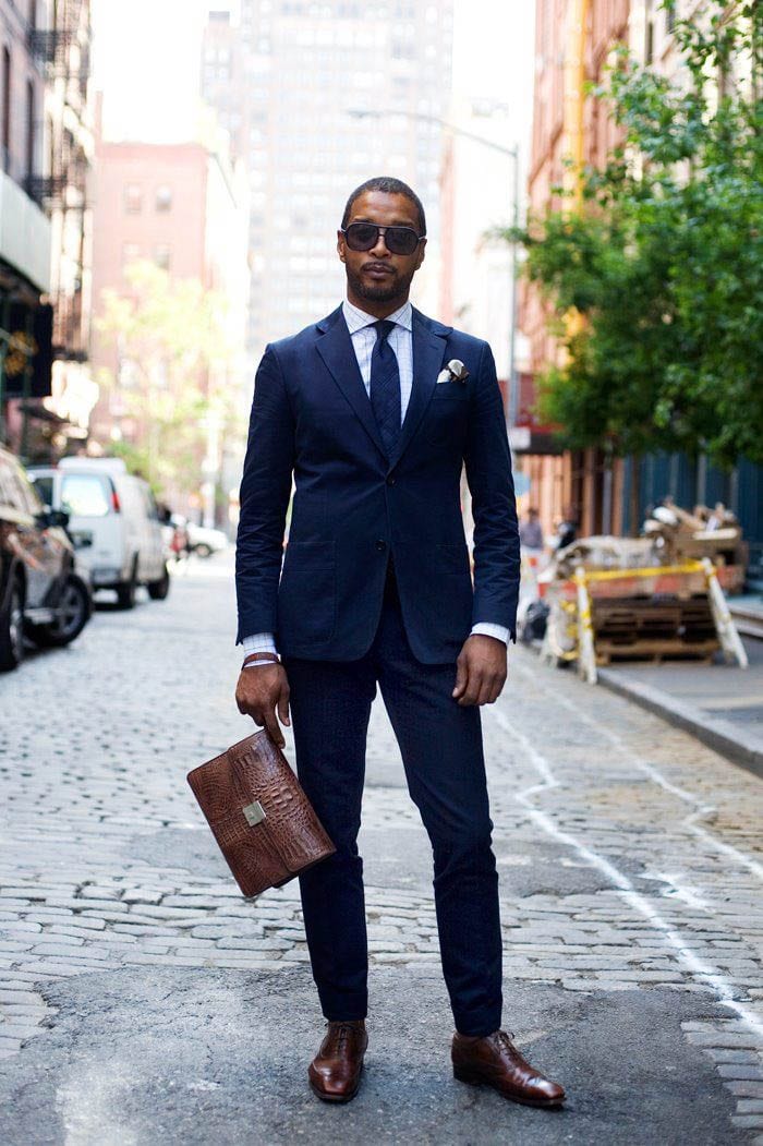 shoes to wear with dark navy suit