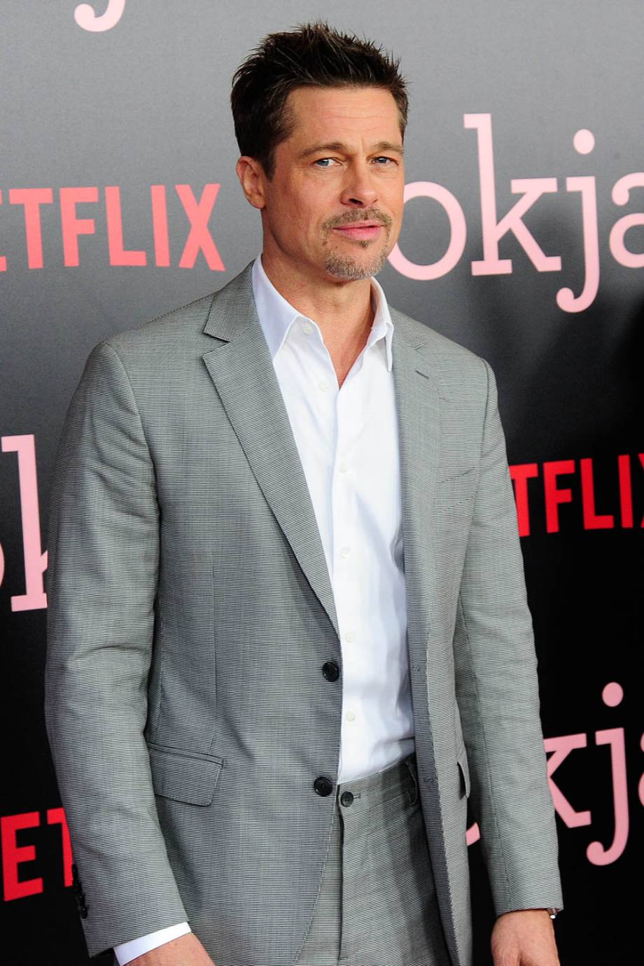 Best Brad Pitt Hairstyles & Haircuts 2021 Edition