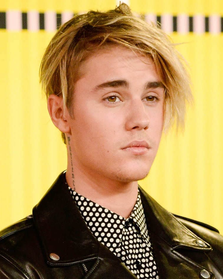 Justin Bieber Shaves His Head