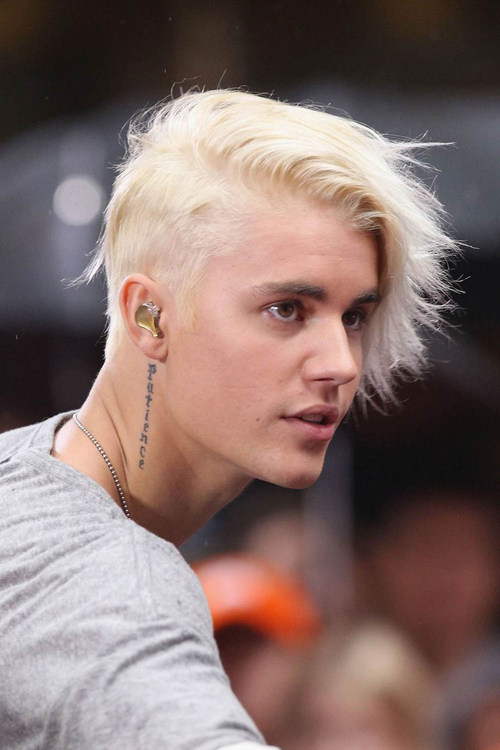 Justin Bieber shows off new buzzcut as he says goodbye to his locks   Mirror Online