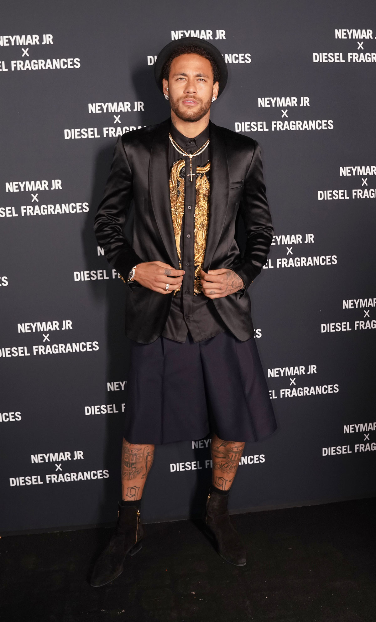 Neymar Actually Wore A Skirt With His Jesus Tuxedo
