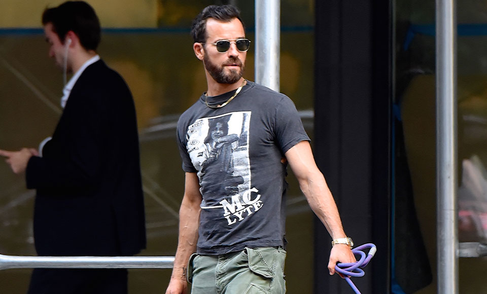 Justin Theroux Made Cargo Pants Cool Again With A $40,000 Rolex