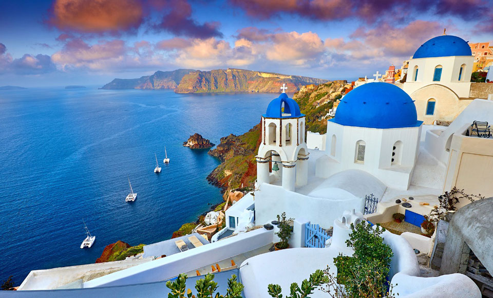 Classic Santorini Vista Reveals How 'Insta Tourism' Is Changing Greece