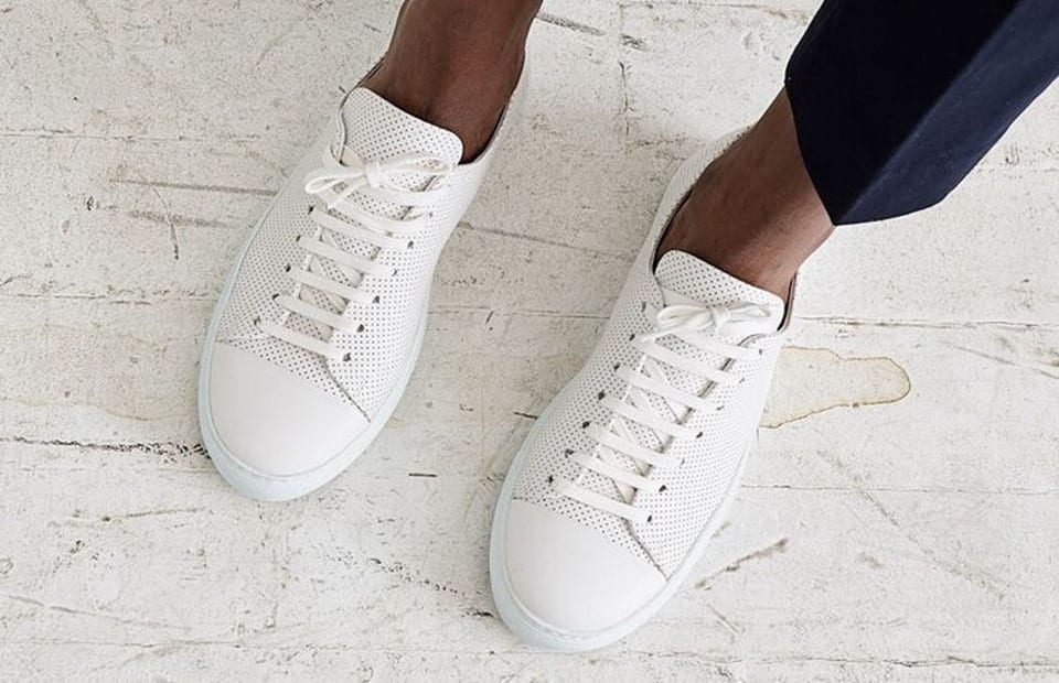 mens white leather sneakers