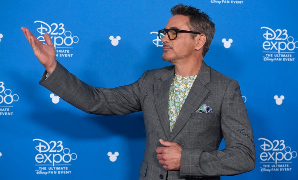 Robert Downey Jr. Shows You The Devastating Effects Of Having No Tailor