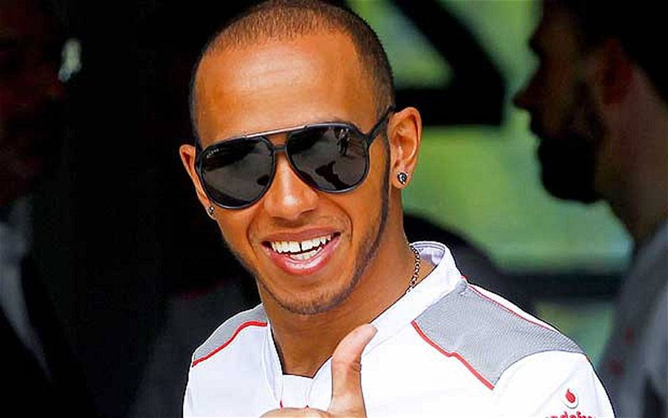 Lewis Hamilton's Iconic Blond Hair - wide 5
