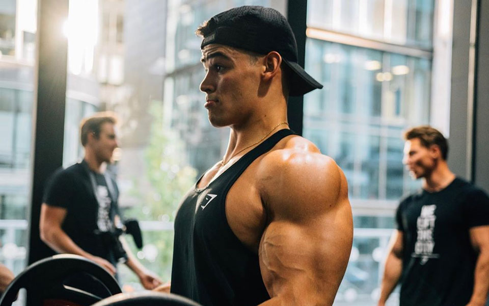 Fitness Coach Reveals How Muscle Memory Can Help You Get Bigger Gains