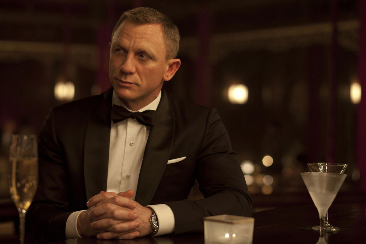 Daniel Craig Heineken Commercial Reveals The Problem With Modern Men