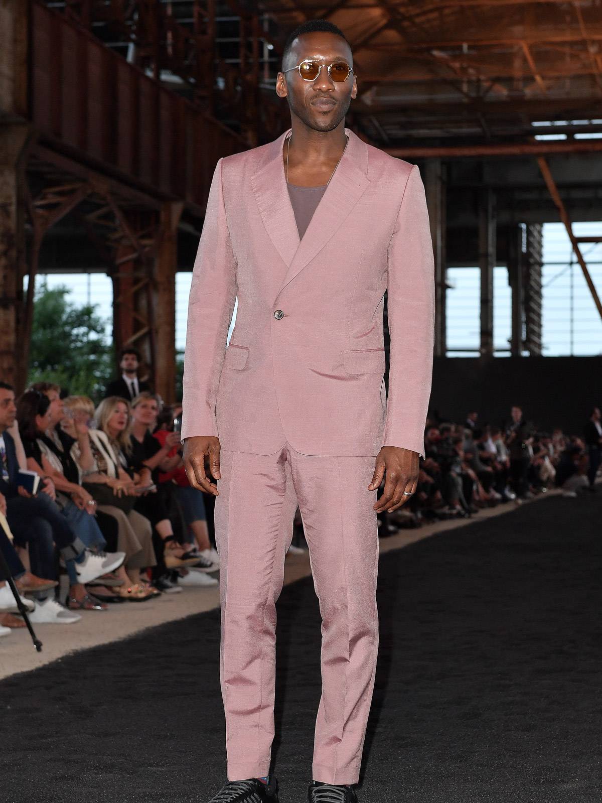 pink men outfits